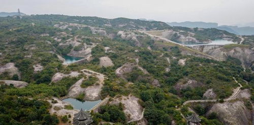 中國(guó)最大的火山平臺(tái),系雁蕩山八大景區(qū)之一,名字取得相當(dāng)貼切